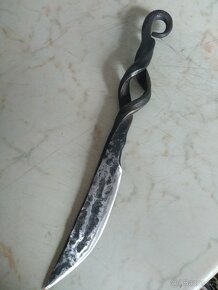 Nůž kovaný - 9