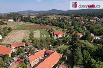 Prodej stavebního pozemku 1190 m2 v obci Běštín, okrese Bero - 9
