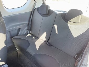 TOYOTA AYGO 1.0VVT-i AUTOMAT 80.000KM PĚKNÝ STAV - 9
