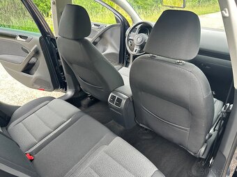 Volkswagen Golf VI 1,4TSi 90KW PARKOVACÍ SENZORY - 9