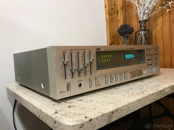 JVC R-S77 Top stav - 9