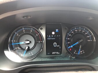 Toyota Hilux - 9