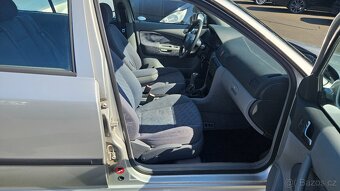 Škoda Octavia 1,9 TDi SLX 81 kW - 9