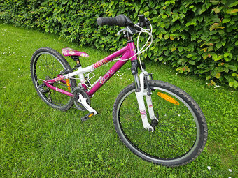 24" dívčí horské hliníkové kolo SCOTT, rám 12" od 120 cm - 9