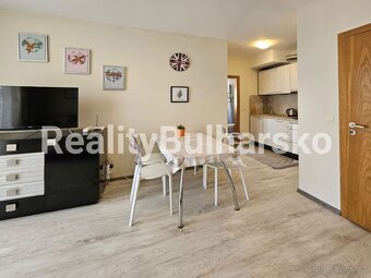 Prodej zařízeného apartmánu 2+kk u pláže – Slunečné pobřeží - 9