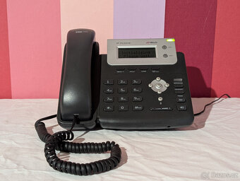 3x VoIP telefon WELL SIP-T20 - 9