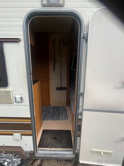 Karavan obytný knaus azur - 9