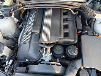 Bmw e46 330Ci cabrio VEŠKERÉ DÍLY Z VOZU - 9