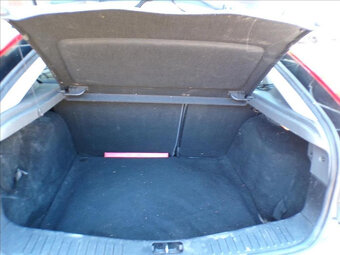 Ford Focus 1,8 16V KLIMATIZACE - 9