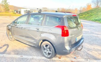 Peugeot 5008 1.6Hdi 7-mistny - 9