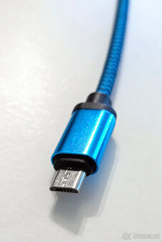 Cestovní nabíječka 3x USB + kabel micro USB - 9