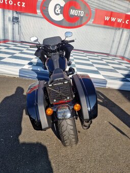 Harley davidson LowriderST - 9