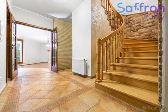 Prodej rodinného domu 6+kk, 336 m², Zruč, ulice Smíchovská - 9