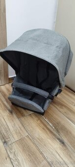 Kočár zn Jané - 9