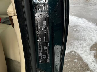 BMW E93, 330i, benzín - 9
