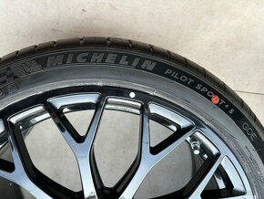 Nova sada Mercedes R20 C63 AMG W206 Original Michelin - 9