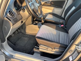 Suzuki SX4, 1.5, 50 tis.km, 1. majitel, 2011, TOP stav - 9