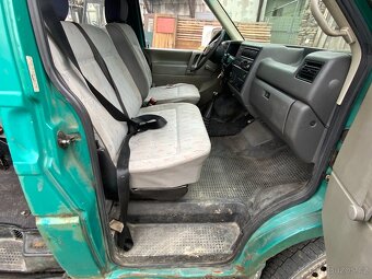 Volkswagen T4. 50kW 1896cm3 skříň 6 míst long. Transportér - 9
