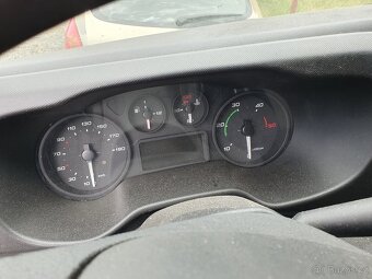 Iveco Daily r.v 2016, 35s13v 3mista 2.3 nafta - 9