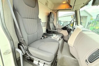 DAF LF260 - valník s posuvnou plachtou na 18 palet - 9