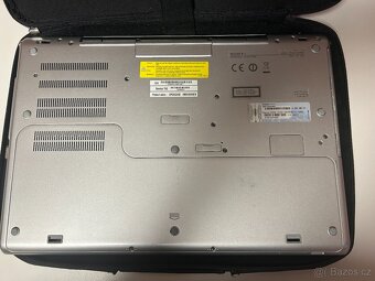 Sony VAIO SVE2V9E – stylový notebook s vadou - 9