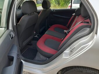 Škoda Fabia Cool 1.2 12V 47kW rok 2006 naj.122tis. NOVÁ STK - 9