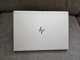 HP EliteBook 745 G5 - Ryzen 7 Pro 2700U, 16GB RAM, SSD - 9