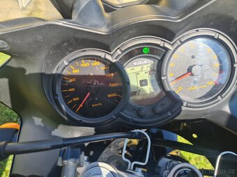 Suzuki DL 650 V-Strom - 9