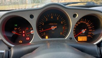 Nissan 350z - 9