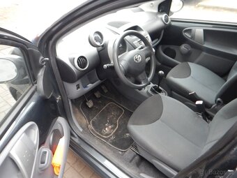 TOYOTA Aygo 1.0i, KLIMA - 9