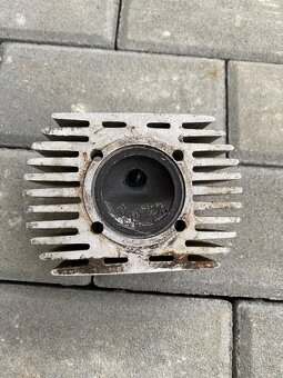 Hlava válce Jawa Pionýr - 9