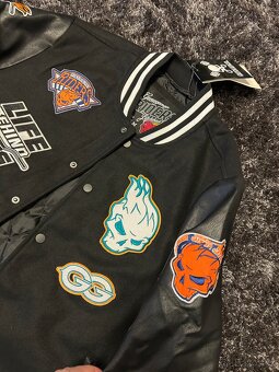 Grenzgaenger prilba, bunda, kikina a tricko - 9