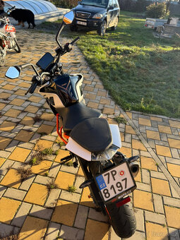 KTM Duke 125, 33tkm, rok 2017 - 9