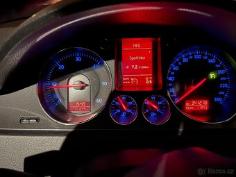 Vw Passat 2.0 TDi, b6, 103 kw combi - 9