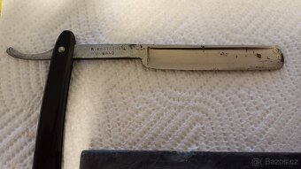 Starožitná břitva včetně pouzdra a brousku - 9