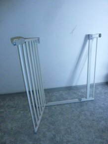 VYBAVENÍ DĚTSKÉHO.POKOJE-CESTOVNÍ POSTÝLKA/HOPSADLO/MAŠINKY - 9