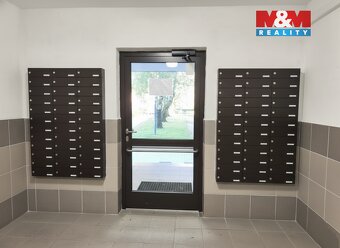 Prodej bytu 1+kk, 32 m², Karviná, ul. Čsl. armády - 9