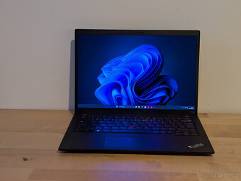 ThinkPad T14s Gen 4 OLED, 7840U, 32 GB RAM, záruka 11/2026 - 9