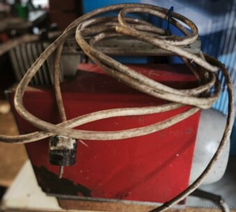 Přenosný kompresor ORLÍK 1JSK 30 - 9