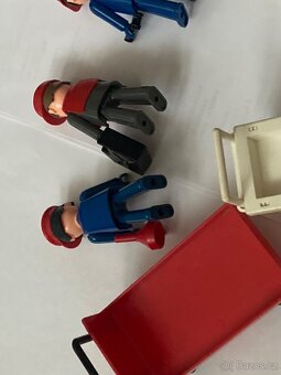 Staré figurky igráčka - 9