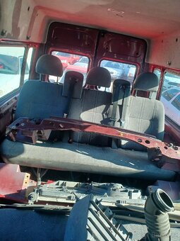 Ford Transit 2.4 diesel.  Bus - 9