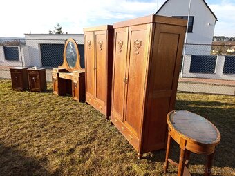 Dřevěná ložnice - 9