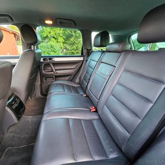 Volkswagen Tuareg 3.0 TDI 4x4 - 9