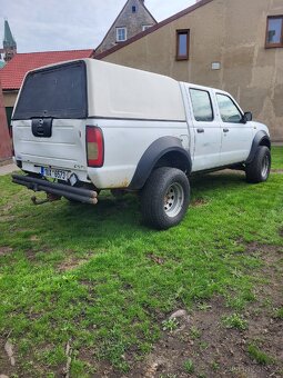 Nissan navara D22 double cap 2.5l - 9