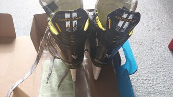 Prodám dětské brusle Bauer a CCM - 9