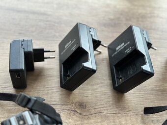 NIKON D3300 3 x OBJEKTIV 2 x BATERIE 5287 SNÍMKŮ - 9