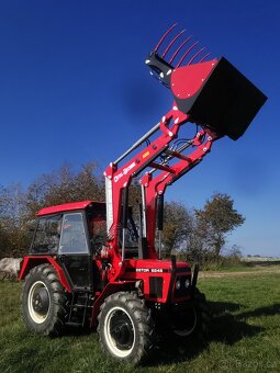 MONTÁŽ ČELNÍCH NAKLADAČŮ METAL-TECHNIK - 9