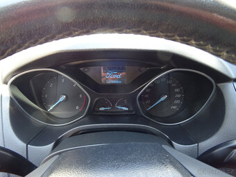 Ford Focus 1.6TDCi,1majČR,S.kniha,tažné,klimatizace,ALU - 9