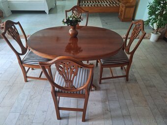 KVALITNÍ DŘEVĚNÝ ROZKLÁDACÍ STŮL + 4 ŽIDLE VELMI DRAHÝ MODEL - 9