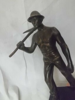 Starožitná Bronzová Socha - HORNÍK - HAVÍŘ - Josef Fojtík - 9